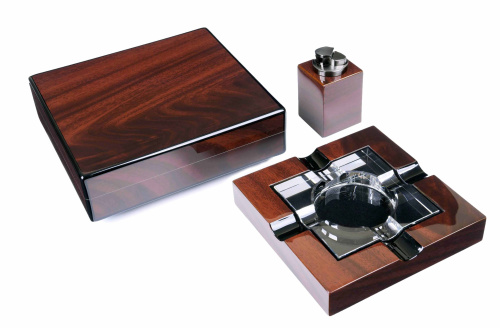 Настольный набор сигарных аксессуаров Howard Miller