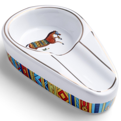 Пепельница КОНЬ керамическая (белая) на 1 сигару